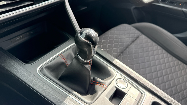 SEAT Leon 1.5 TSI EVO FR 5dr Petrol Hatchback